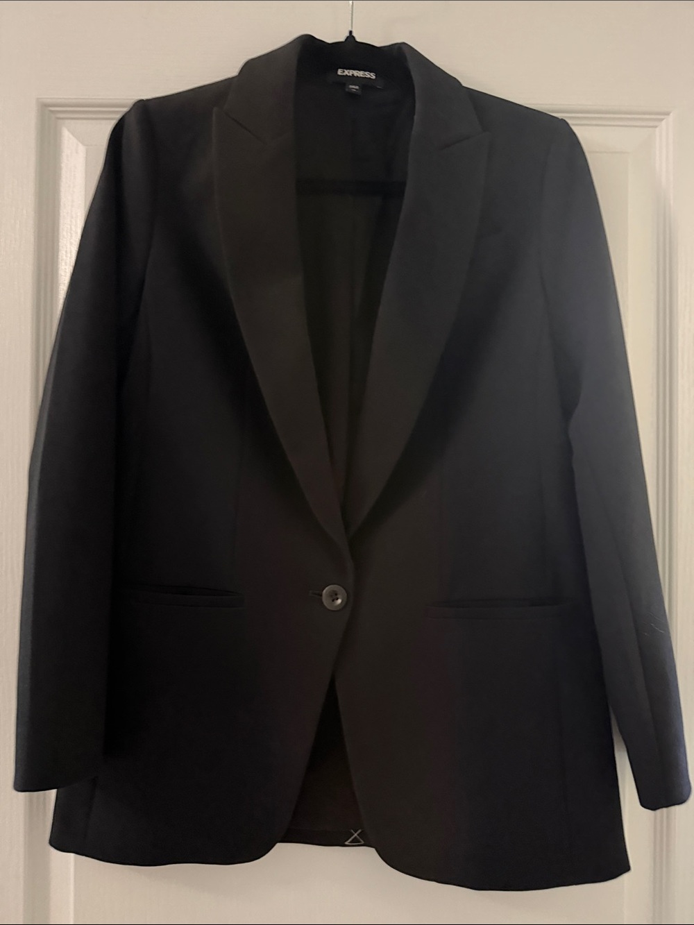 Express Black Single-Button Tailored Blazer